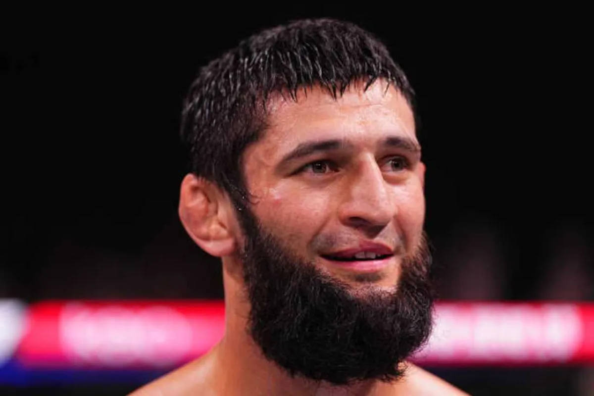 Khamzat Chimaev Menerima Saran Menarik Jelang Perebutan Gelar UFC 319 Melawan Dricus du Plessis