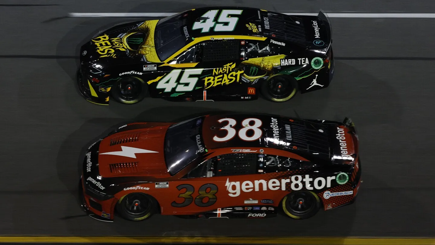 23XI Racing, Front Row Balapan Sebagai Tim Terbuka di Dover Setelah Keputusan Pengadilan
